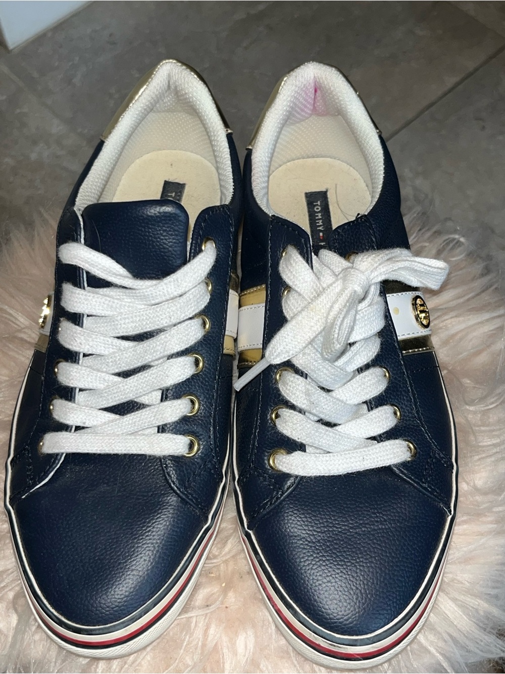 Tommy Hilfiger Navy, White & Gold Low-Top Sneakers